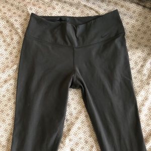 Women’s Nike Dri-Fit Crop Leggings